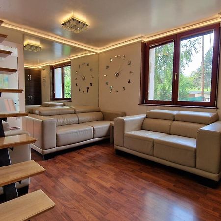 Pilis Hills View Deluxe House With Pool & Ac Near Bp Βίλα Pilisszentivan Εξωτερικό φωτογραφία