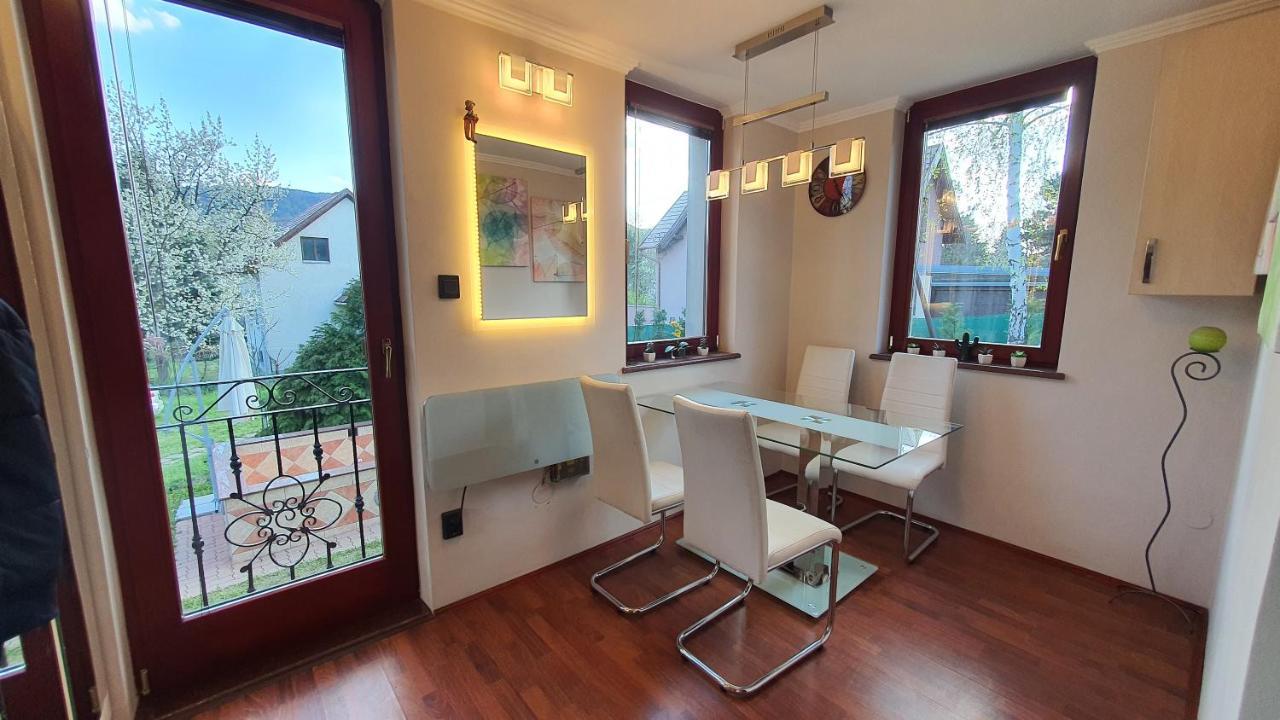 Pilis Hills View Deluxe House With Pool & Ac Near Bp Βίλα Pilisszentivan Εξωτερικό φωτογραφία
