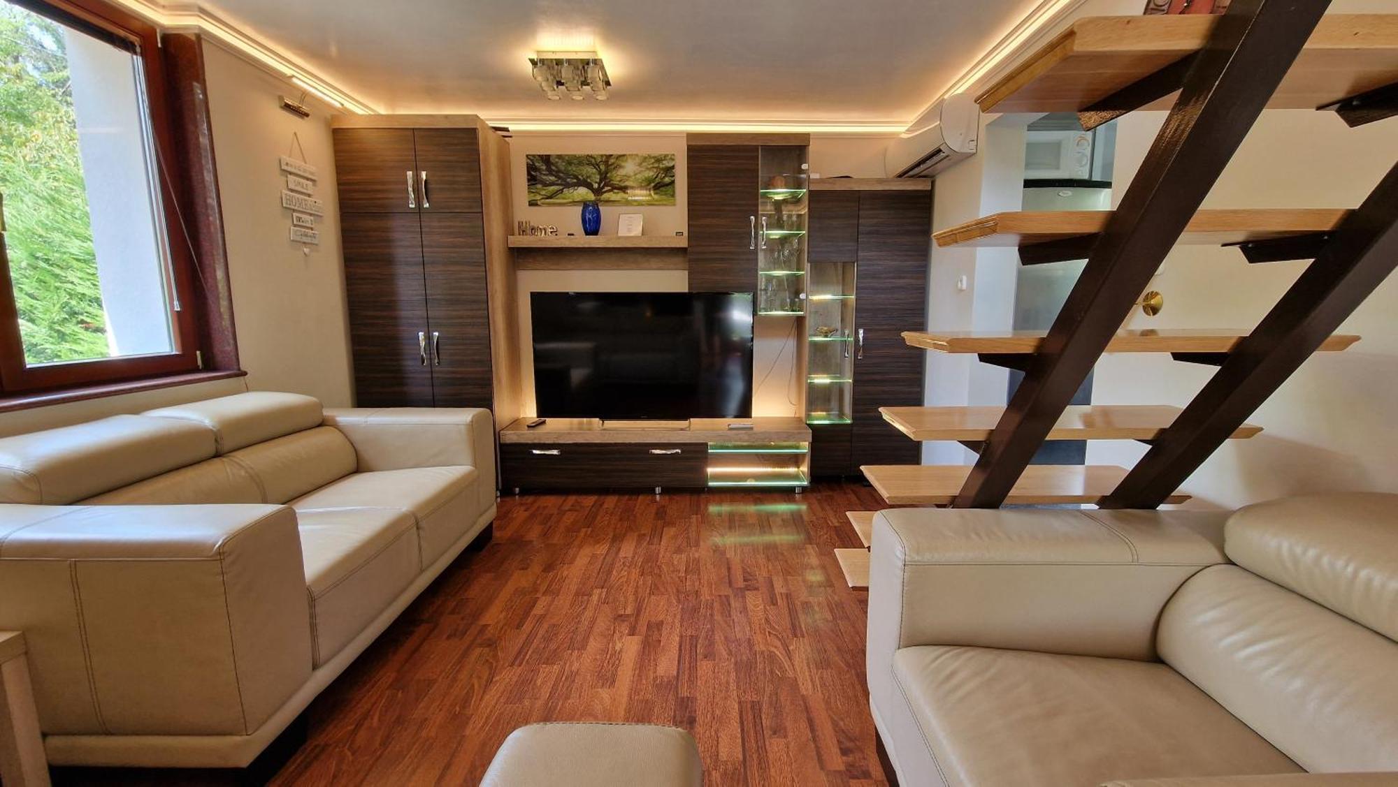Pilis Hills View Deluxe House With Pool & Ac Near Bp Βίλα Pilisszentivan Εξωτερικό φωτογραφία
