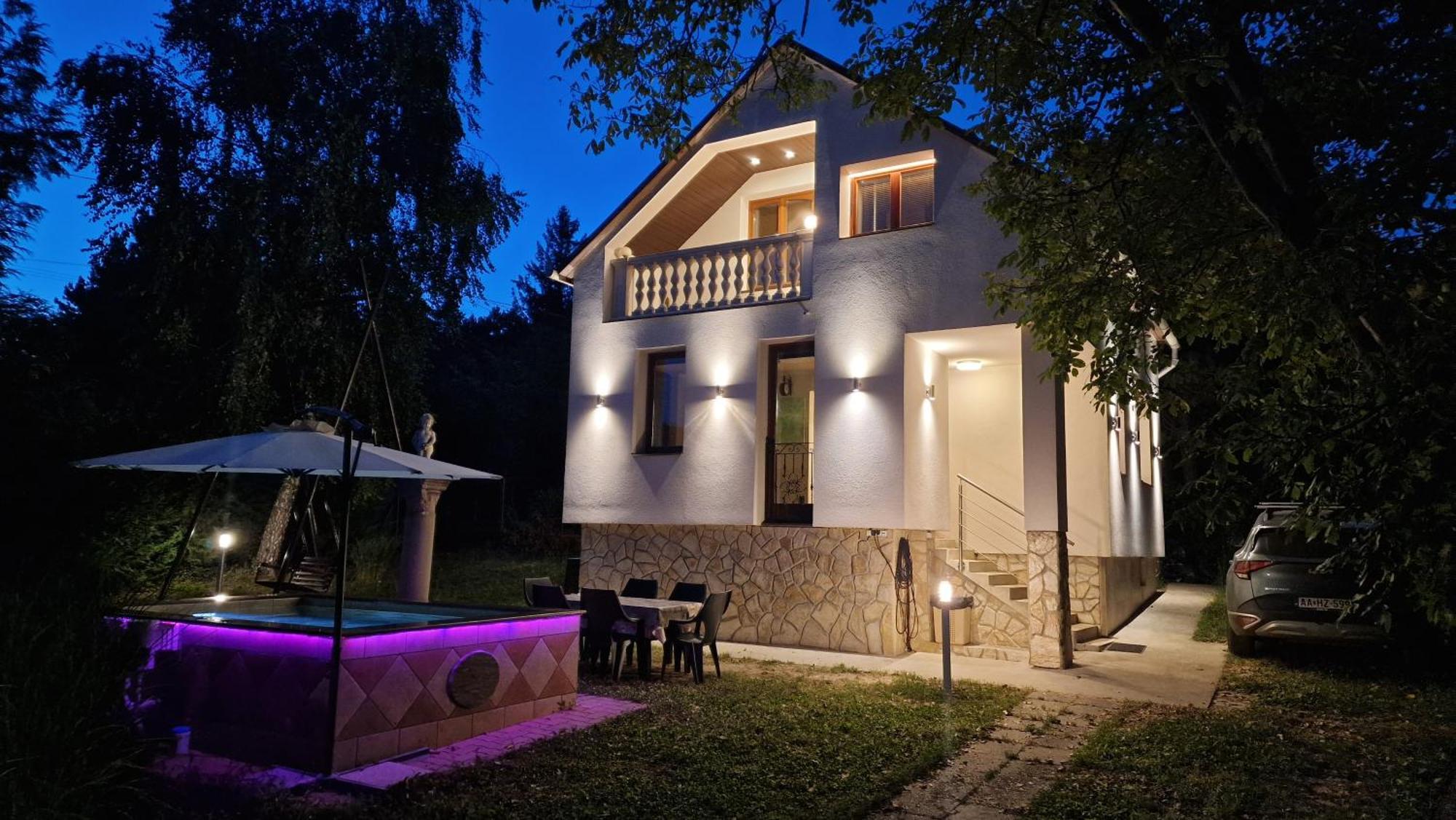 Pilis Hills View Deluxe House With Pool & Ac Near Bp Βίλα Pilisszentivan Εξωτερικό φωτογραφία